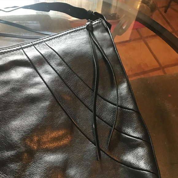 Kooba - Picture 3 of 8